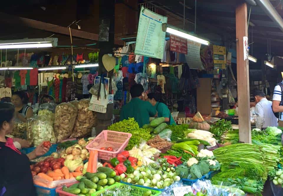 Bargaining for Food at Thai Markets