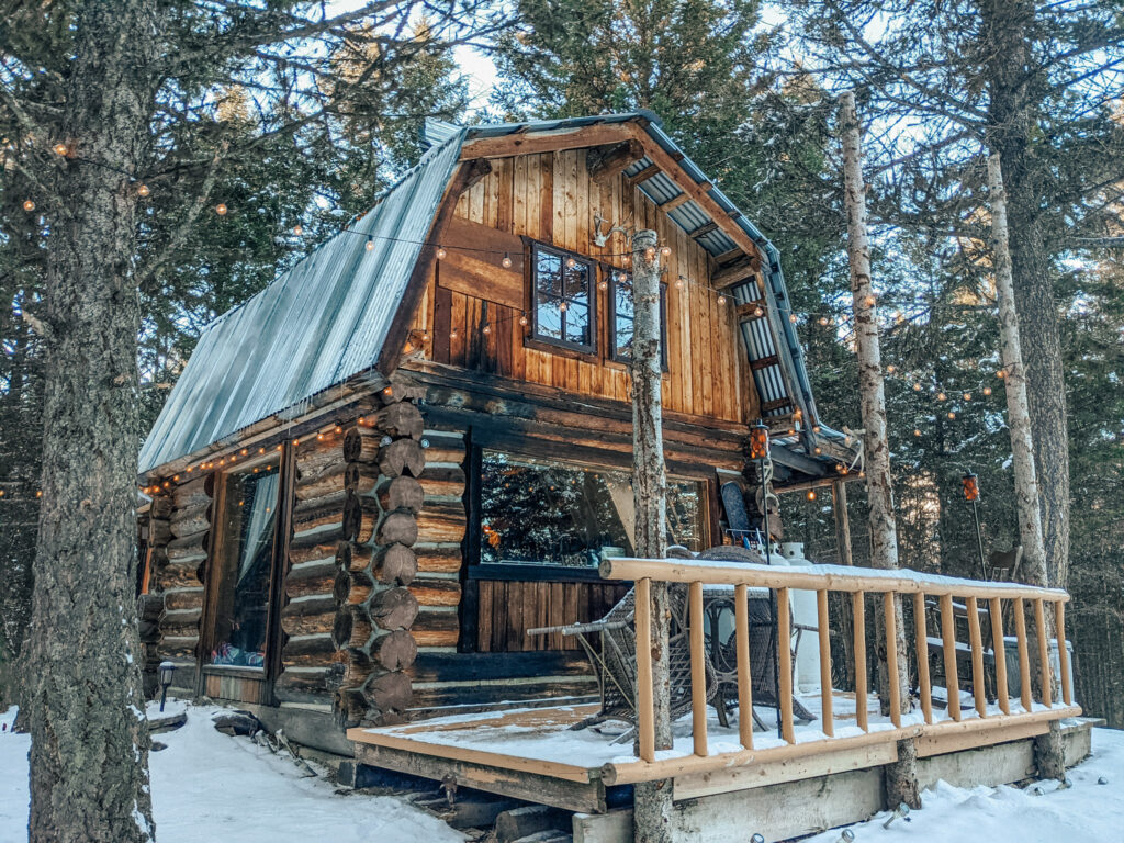 Buck Ridge Log Cabin in Montana.